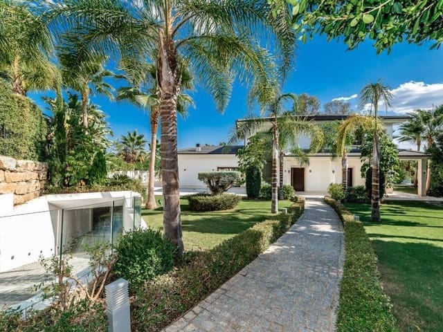 6 soveværelse Villa til salg i Nueva Andalucia, Marbella med swimmingpool garage - € 6.495.000 (Ref: 9387840)