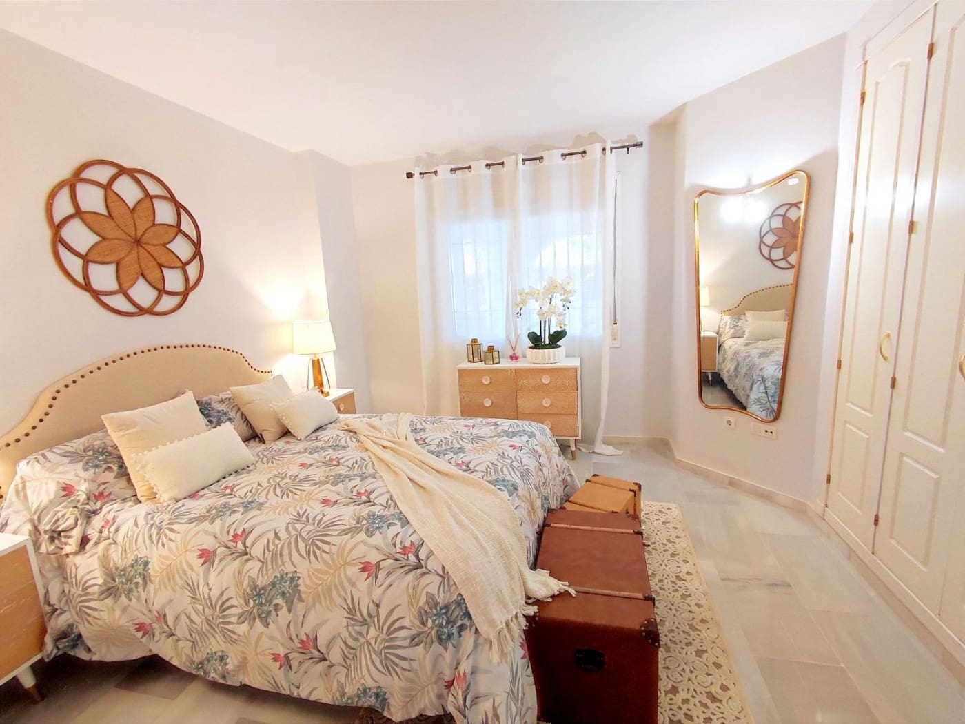 2 sypialnia Apartament na sprzedaż w Nueva Andalucia z basenem - 565 000 € (Ref: 9387841)