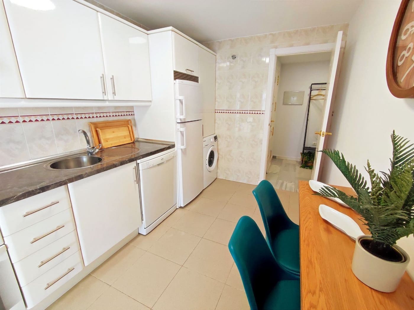 2 bedroom Apartment for sale in Nueva Andalucia with pool - € 423,000 (Ref: 9387841)