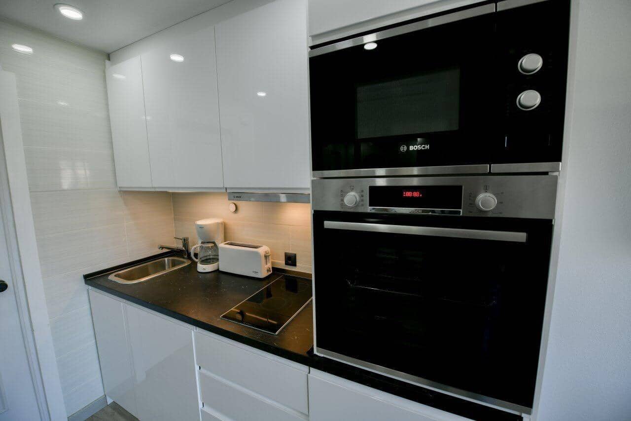 1 soveværelse Studio til leje i Benalmadena Costa med swimmingpool - € 1.000 (Ref: 9438539)