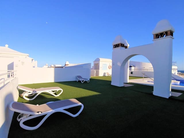 2 bedroom Flat for rent in Puerto Marina, Benalmádena with pool - € 2,200 (Ref: 9441882)