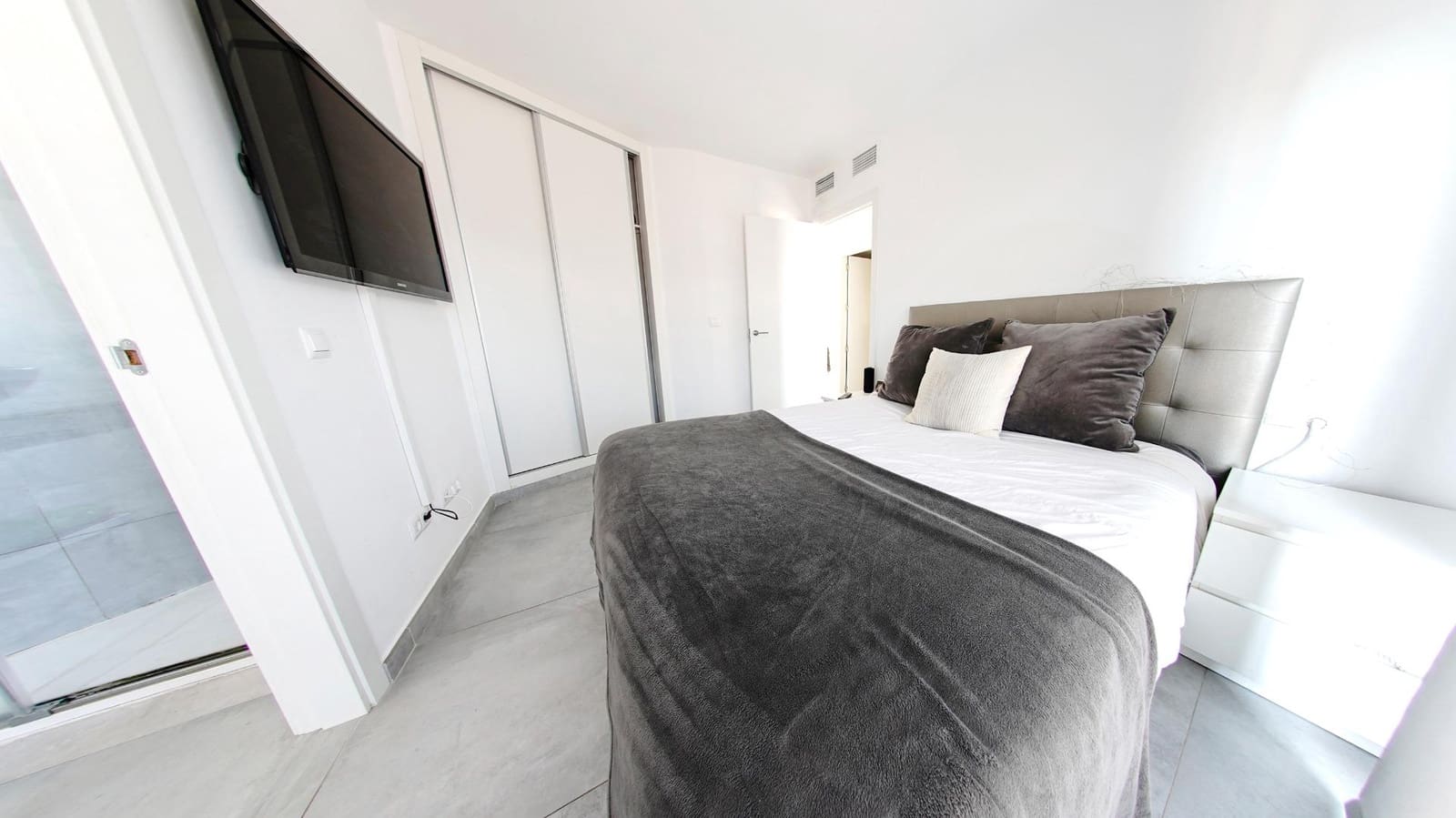 3 sovrum Radhus till salu i Fuengirola med pool garage - 532 000 € (Ref: 9452068)