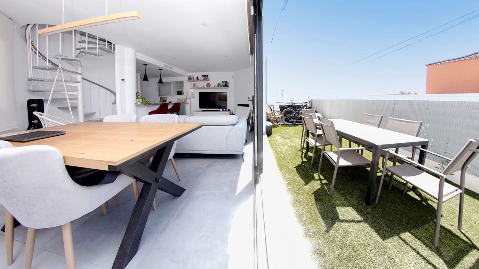 3 sovrum Radhus till salu i Fuengirola med pool garage - 532 000 € (Ref: 9452068)