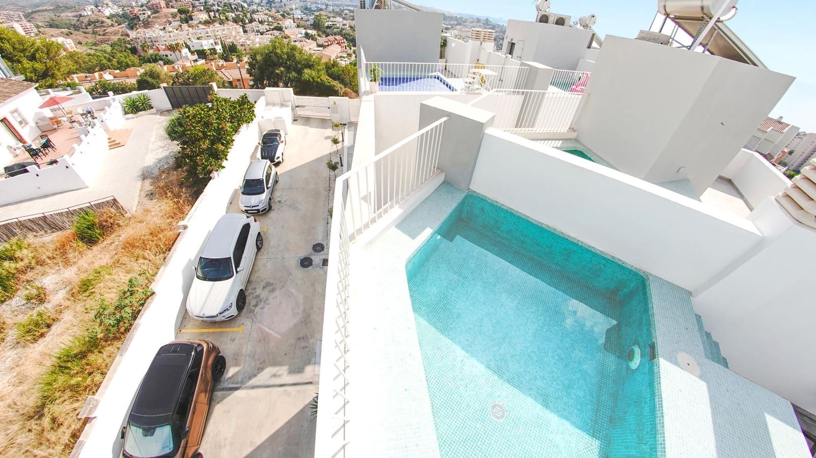 3 sovrum Radhus till salu i Fuengirola med pool garage - 532 000 € (Ref: 9452068)