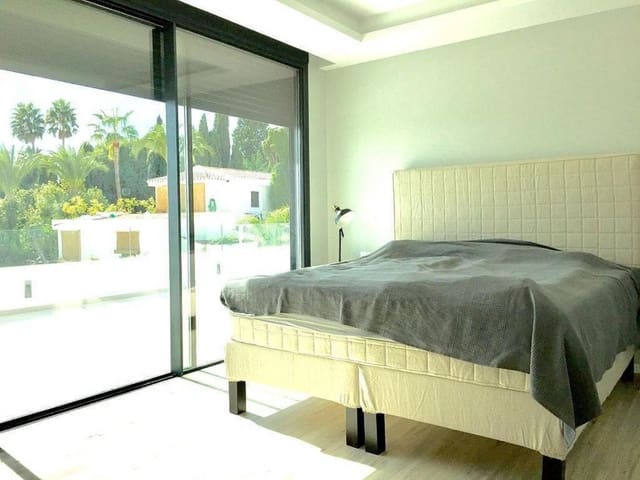 6 soveværelse Villa til salg i Puerto Marina, Benalmádena med swimmingpool garage - € 1.950.000 (Ref: 9456178)