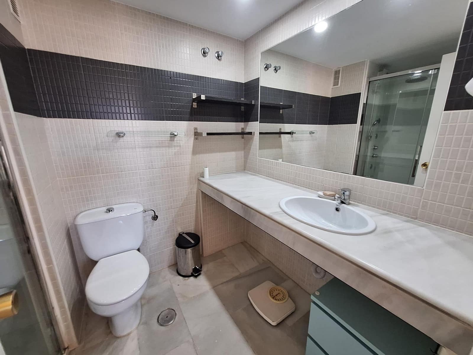 2 bedroom Flat for rent in Benalmadena - € 1,600 (Ref: 9462015)