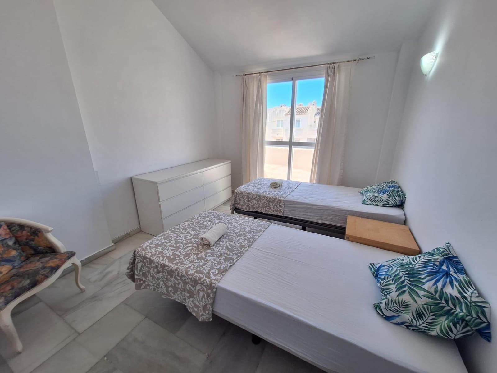 2 bedroom Flat for rent in Benalmadena - € 1,600 (Ref: 9462015)