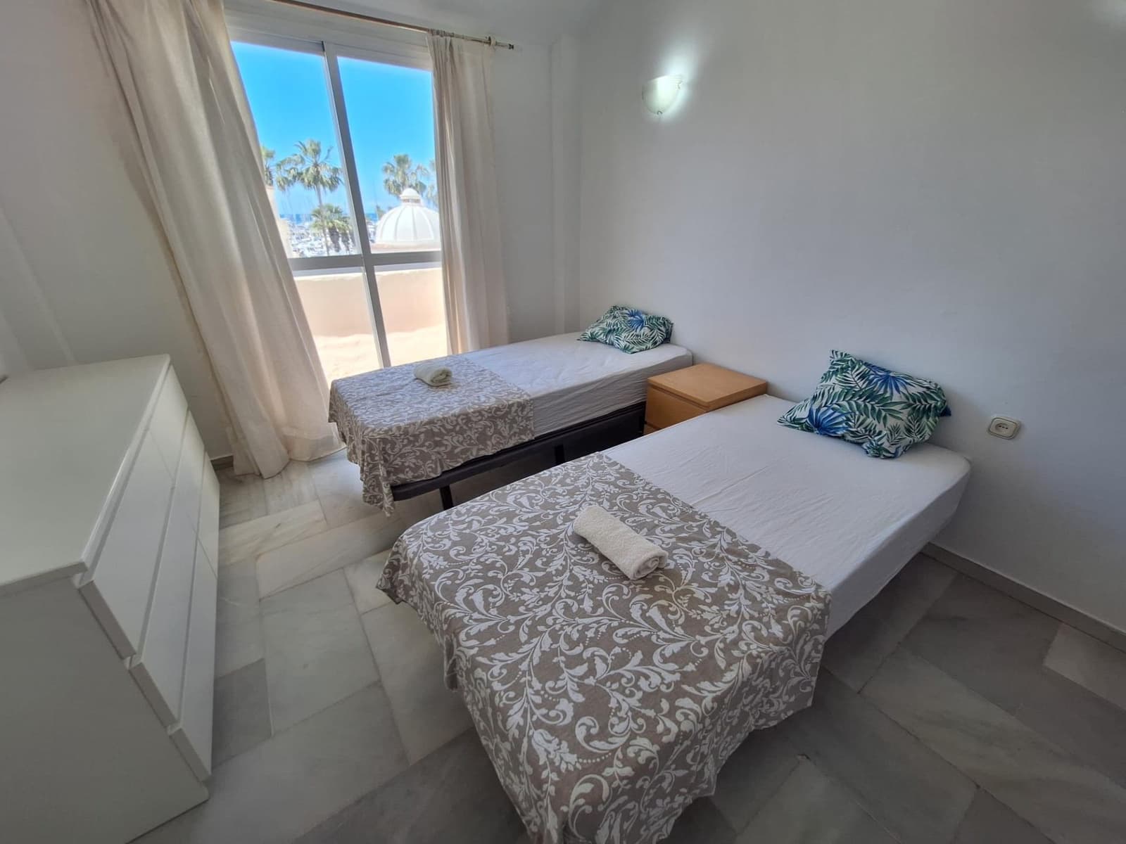 2 bedroom Flat for rent in Benalmadena - € 1,600 (Ref: 9462015)