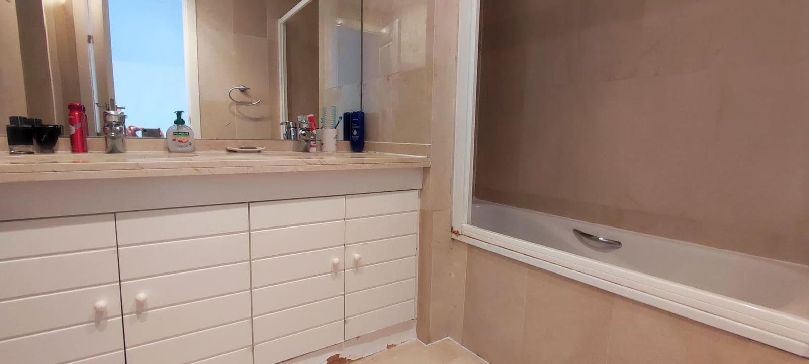 Ático de 3 habitaciones en Torrequebrada en alquiler con piscina garaje - 1.850 € (Ref: 9465581)