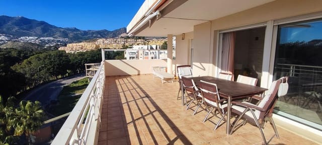 Ático de 3 habitaciones en Nueva Torrequebrada, Benalmádena en alquiler con piscina garaje - 1.850 € (Ref: 9465581)