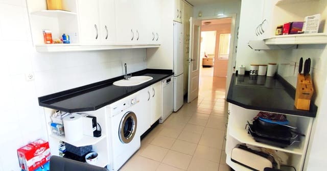 Ático de 3 habitaciones en Nueva Torrequebrada, Benalmádena en alquiler con piscina garaje - 1.850 € (Ref: 9465581)