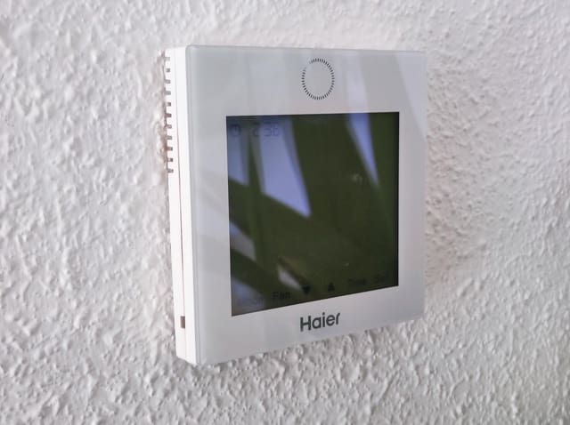 Apartamento de 2 habitaciones en Torrequebrada, Benalmádena en alquiler con piscina garaje - 1.400 € (Ref: 9465582)