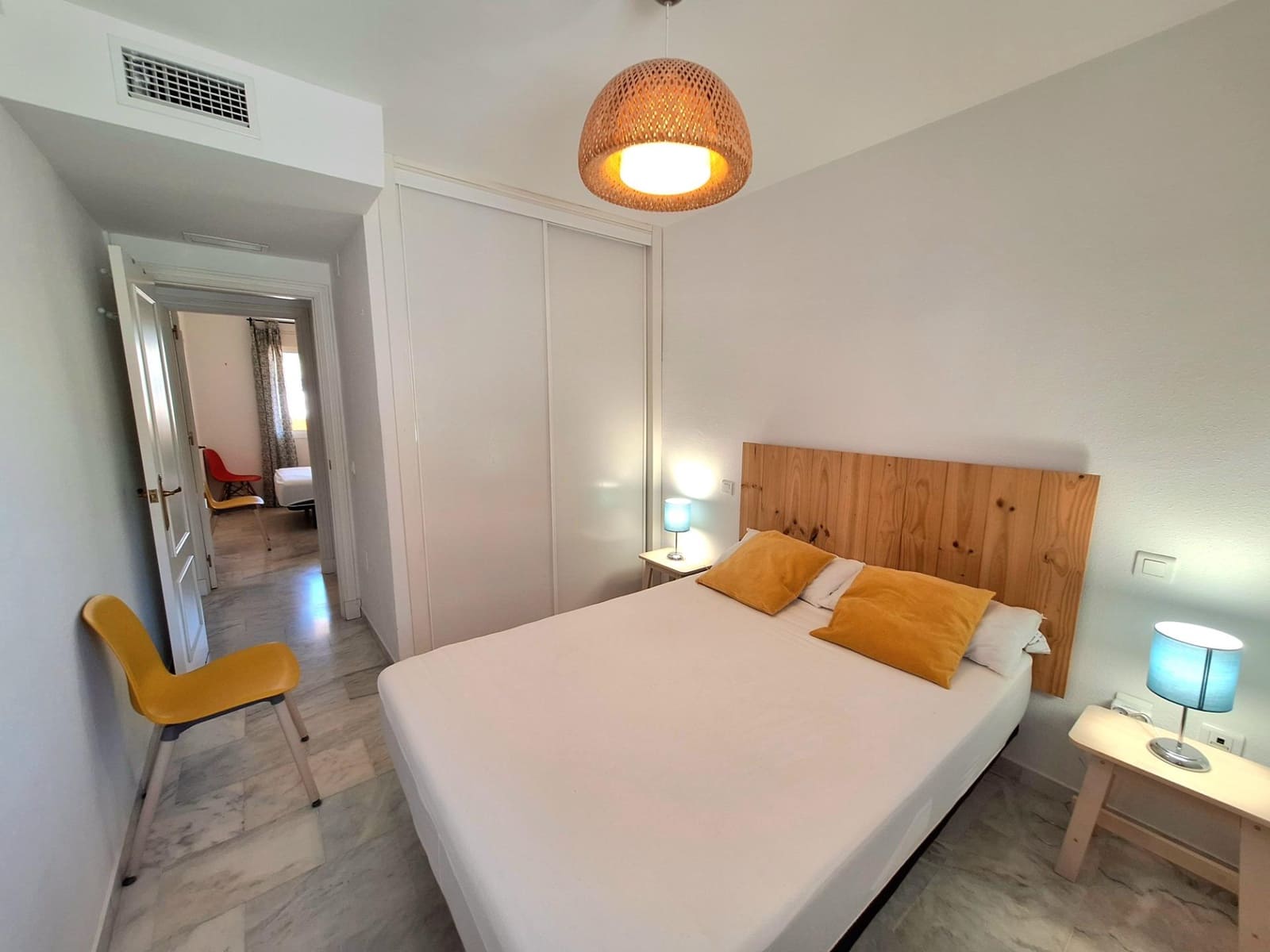 2 makuuhuone Huoneisto vuokrattavana paikassa Torrequebrada mukana uima-altaan 
autotalli - 1 400 € (Ref: 9465582)