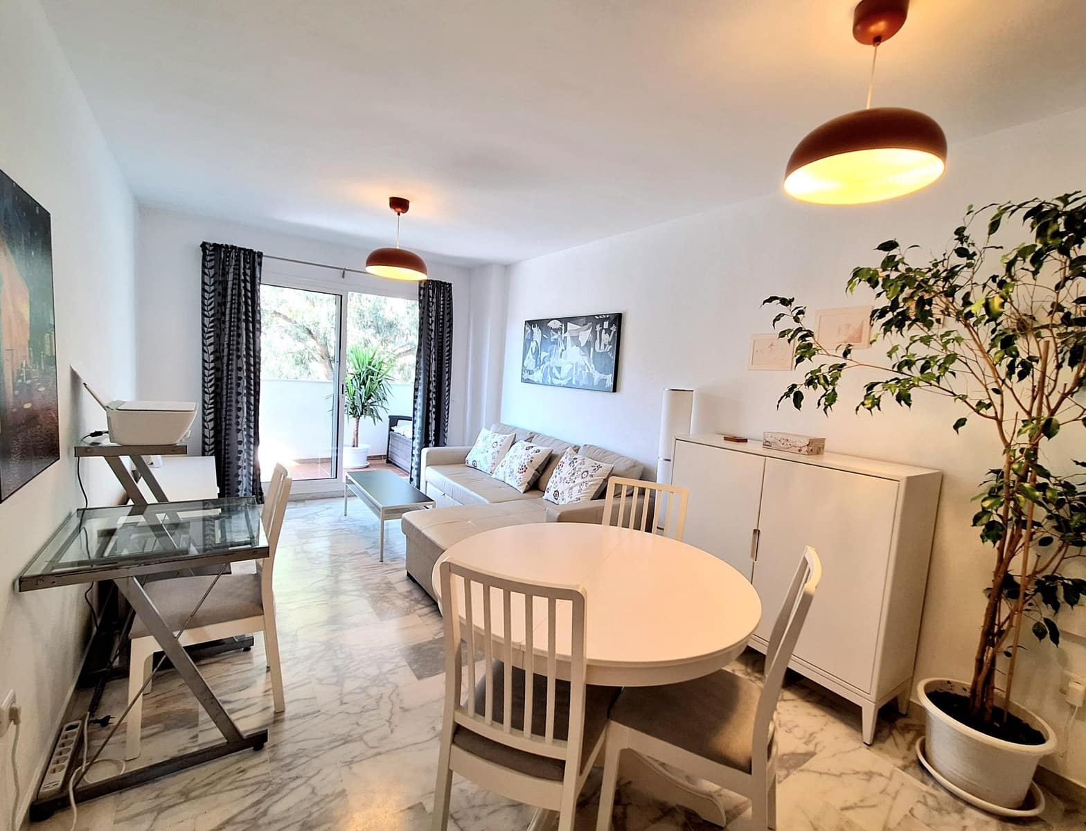 2 makuuhuone Huoneisto vuokrattavana paikassa Torrequebrada mukana uima-altaan 
autotalli - 1 400 € (Ref: 9465582)