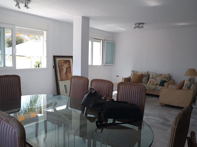 5 sovrum Semi-fristående Villa till salu i Arroyo de la Miel, Benalmádena - 650 000 € (Ref: 9471236)