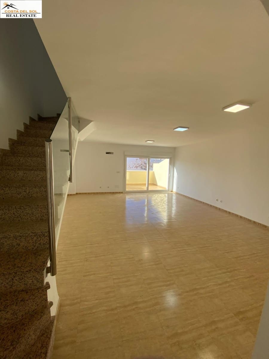 4 bedroom Terraced Villa for sale in Fuengirola with pool garage - € 470,000 (Ref: 9494538)