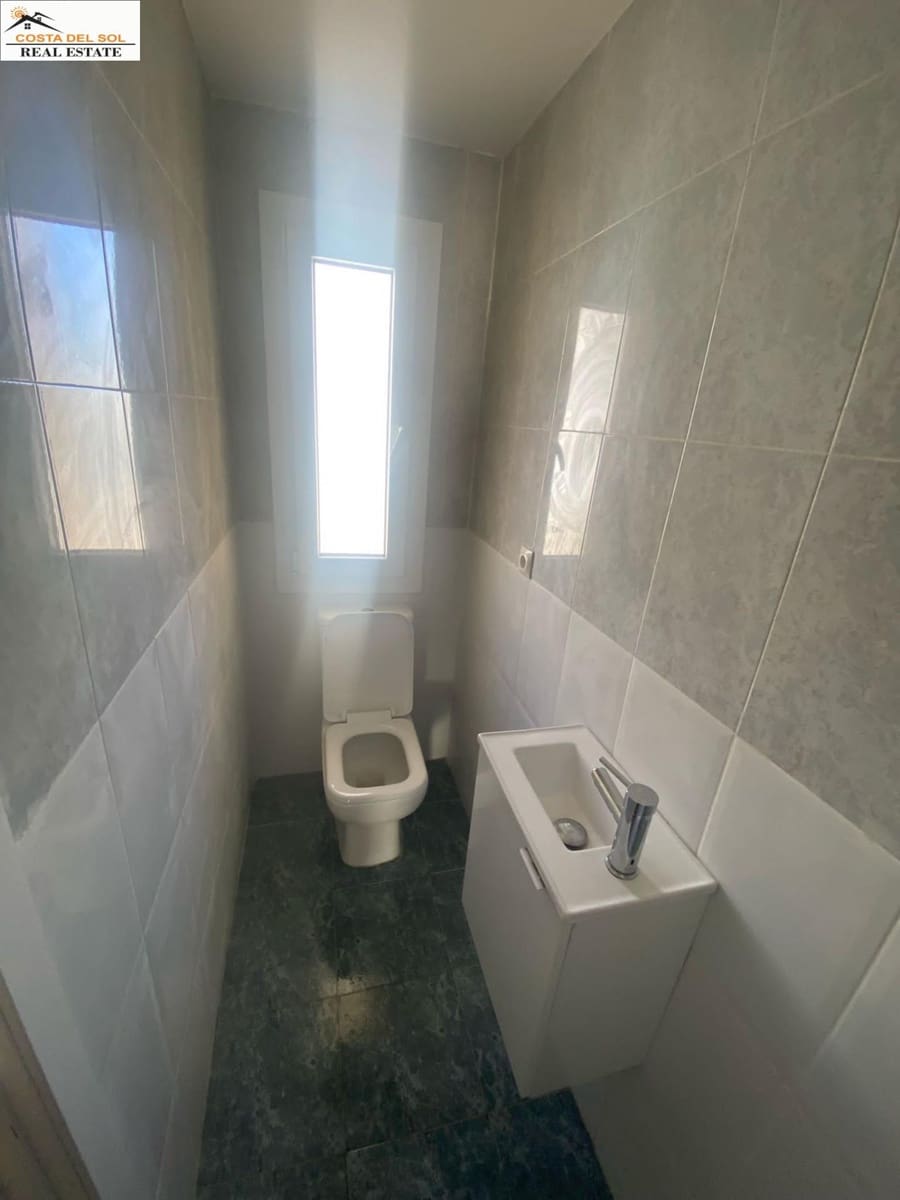 4 bedroom Terraced Villa for sale in Fuengirola with pool garage - € 470,000 (Ref: 9494538)