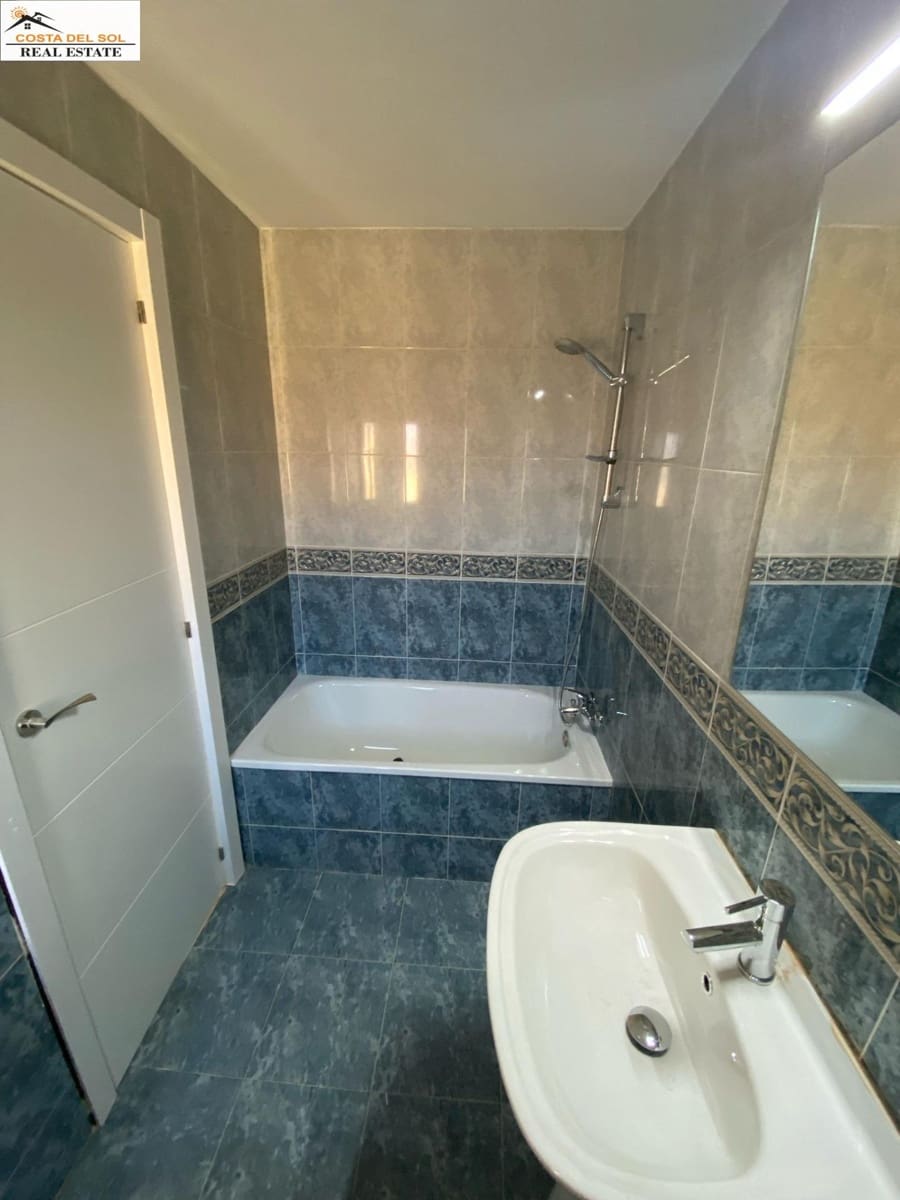 4 bedroom Terraced Villa for sale in Fuengirola with pool garage - € 470,000 (Ref: 9494538)