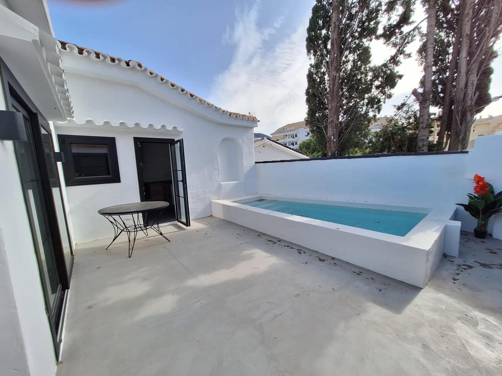 Casa de 2 habitaciones en Fuengirola en venta con piscina - 426.000 € (Ref: 9536771)