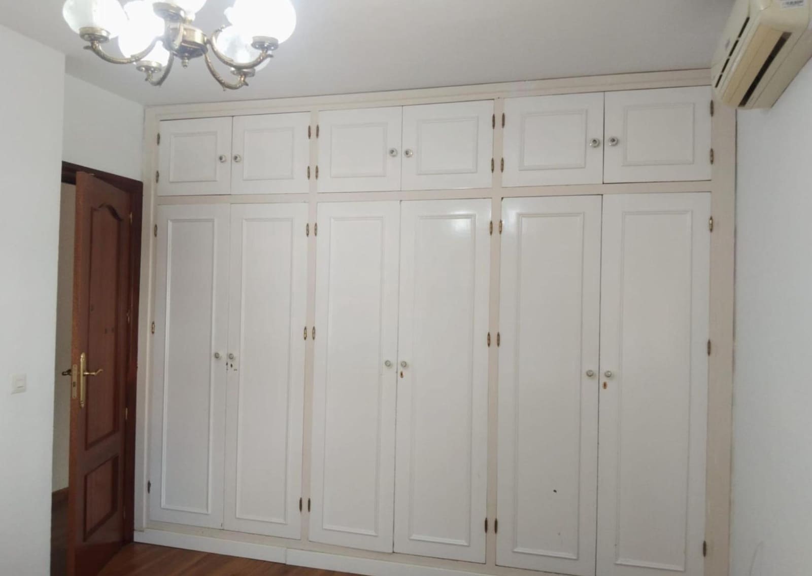 5 Zimmer Villa zu verkaufen in El Coto mit Pool Garage - 700.000 € (Ref: 9558672)