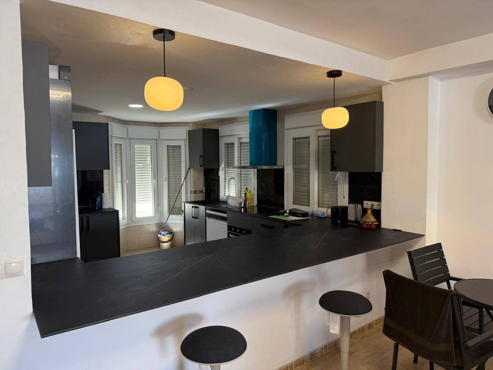 4 bedroom Terraced Villa for rent in Fuengirola with pool garage - € 2,800 (Ref: 9568505)
