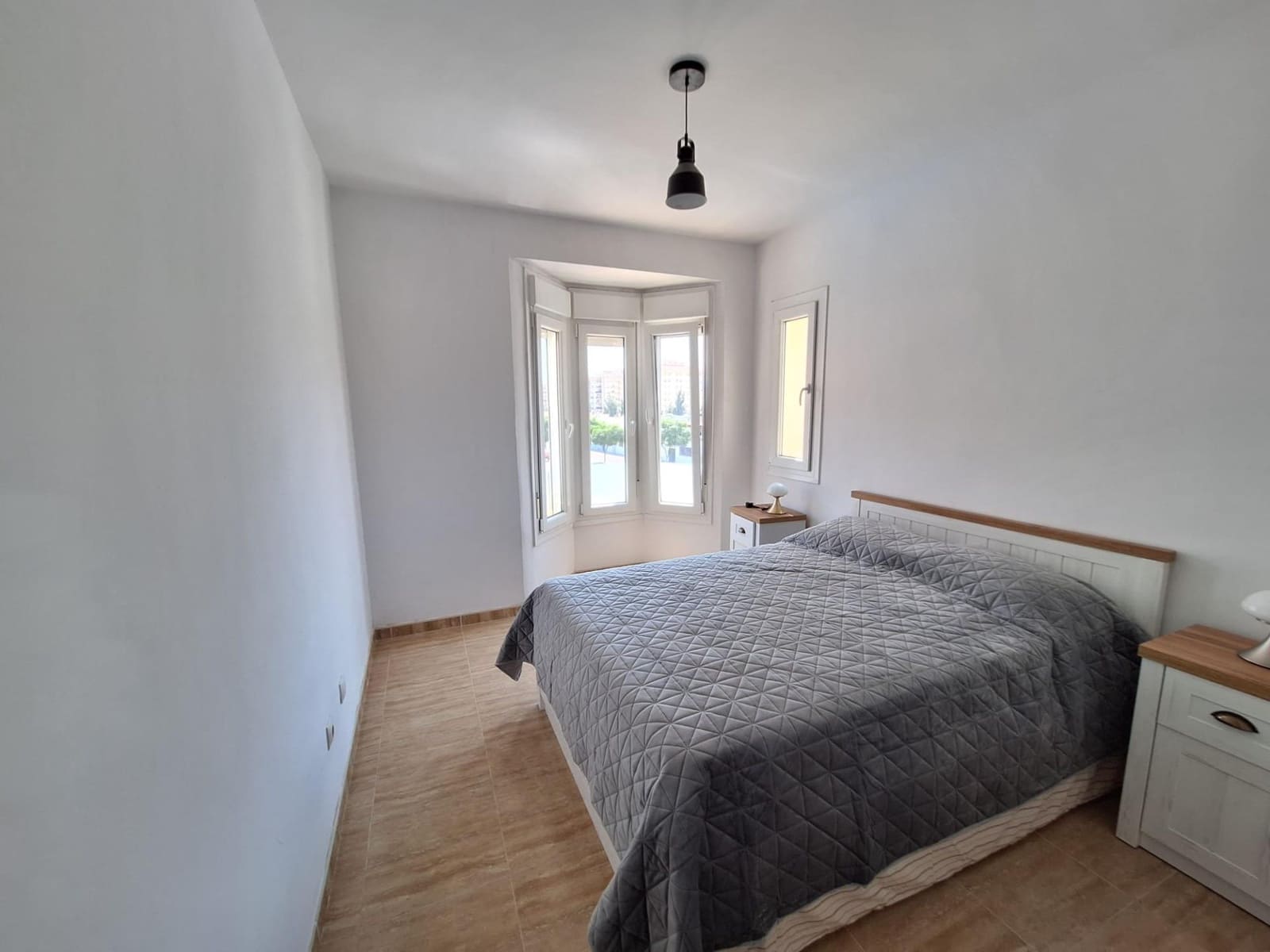 4 bedroom Terraced Villa for rent in Fuengirola with pool garage - € 2,800 (Ref: 9568505)