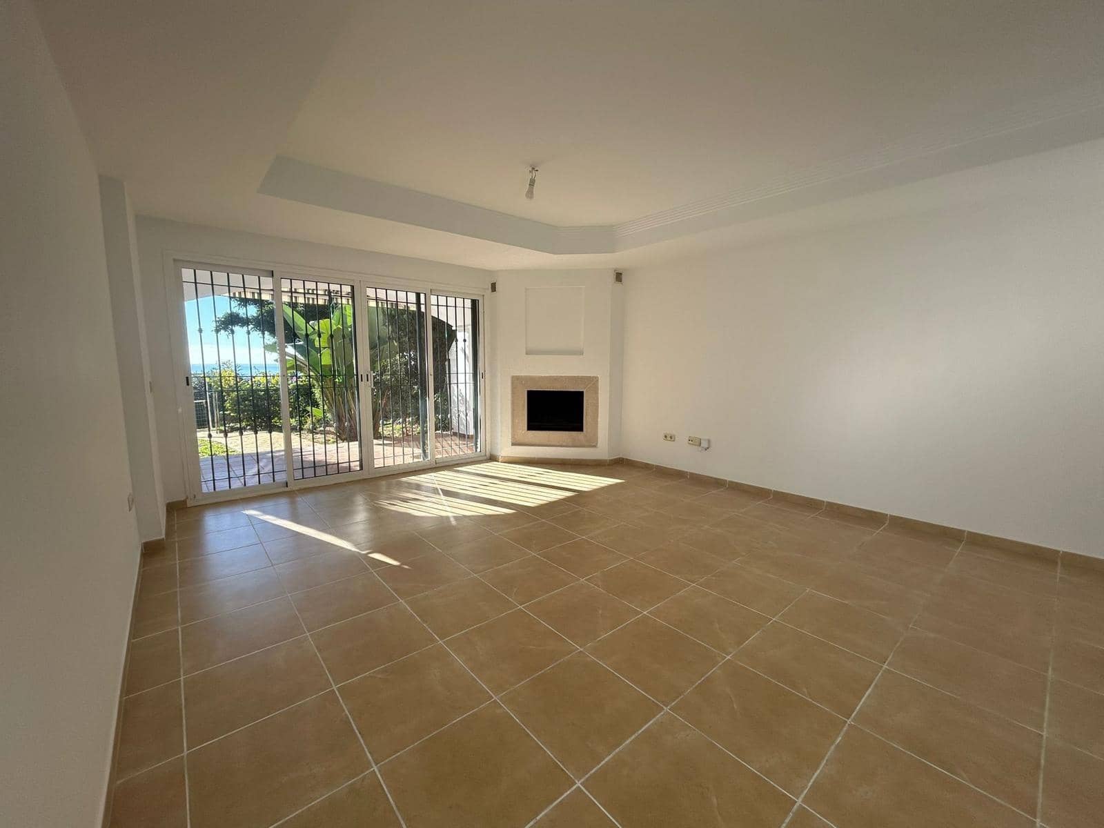 3 sovrum Semi-fristående Villa att hyra i Riviera del Sol - 2 100 € (Ref: 9578747)