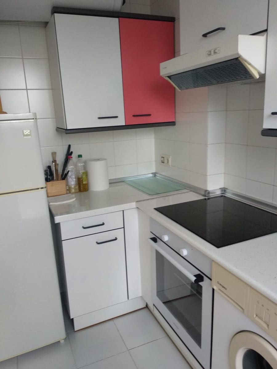 2 sovrum Radhus att hyra i Riviera del Sol med pool - 1 500 € (Ref: 9644954)