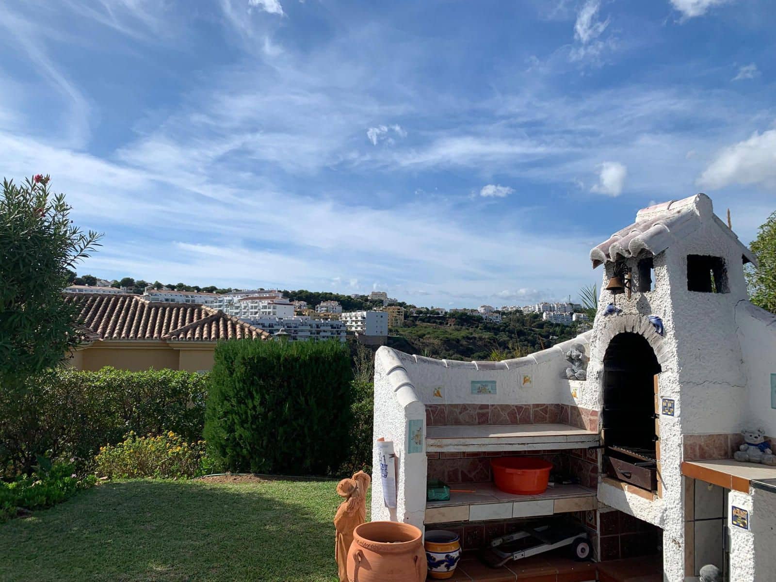 3 soveværelse Villa til salg i La Cala de Mijas med garage - € 693.500 (Ref: 9711922)