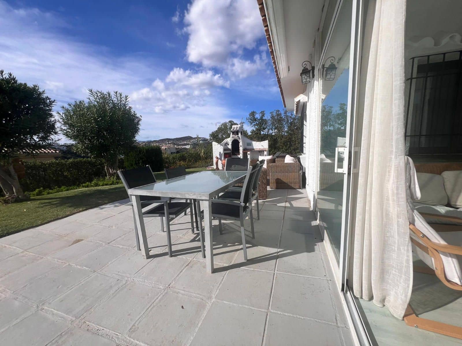 3 soveværelse Villa til salg i La Cala de Mijas med garage - € 693.500 (Ref: 9711922)