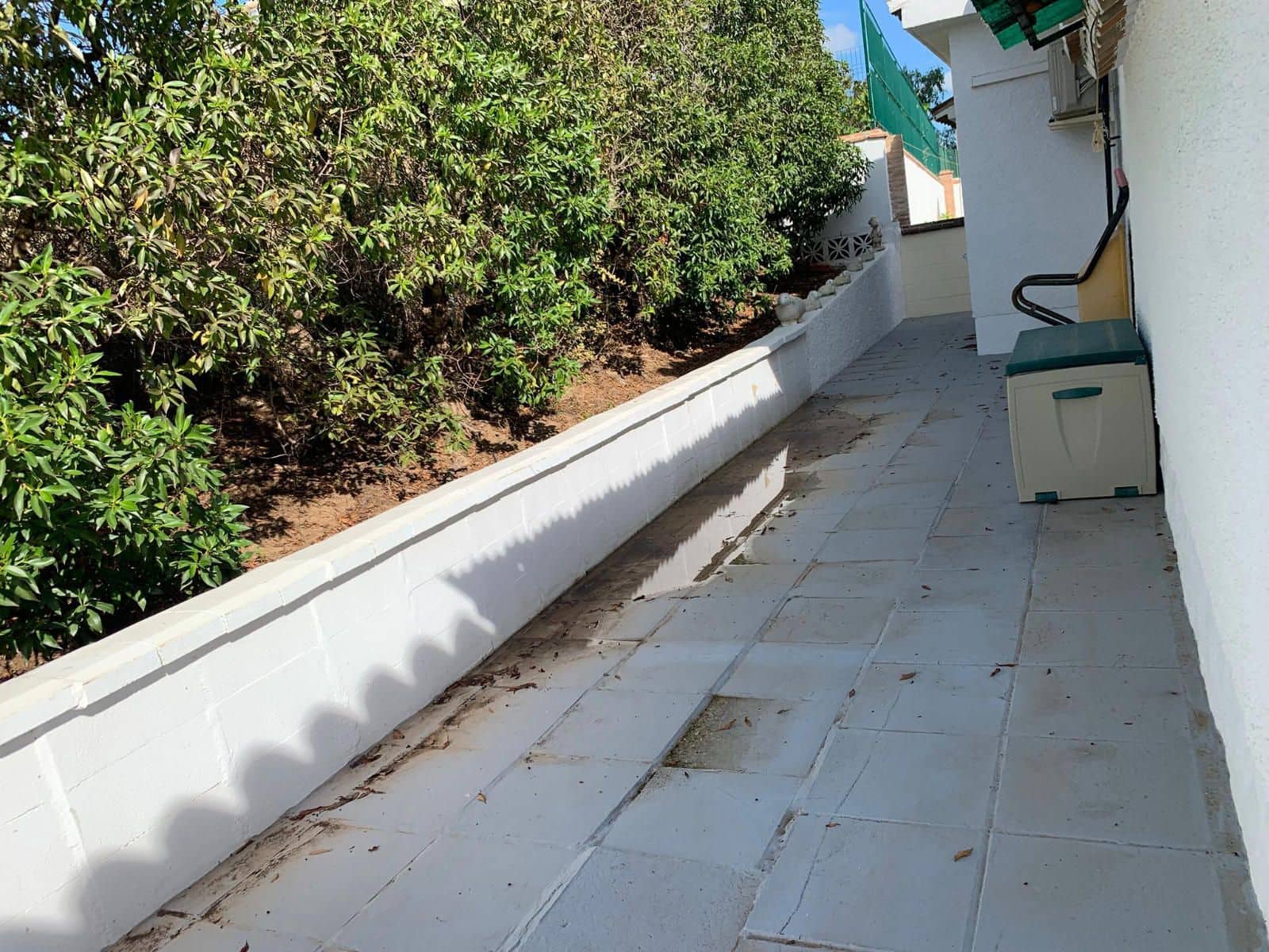 3 soveværelse Villa til salg i La Cala de Mijas med garage - € 693.500 (Ref: 9711922)