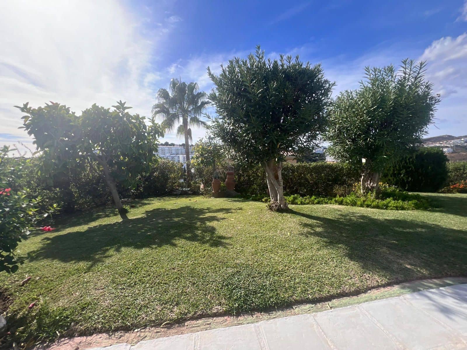 3 soveværelse Villa til salg i La Cala de Mijas med garage - € 693.500 (Ref: 9711922)