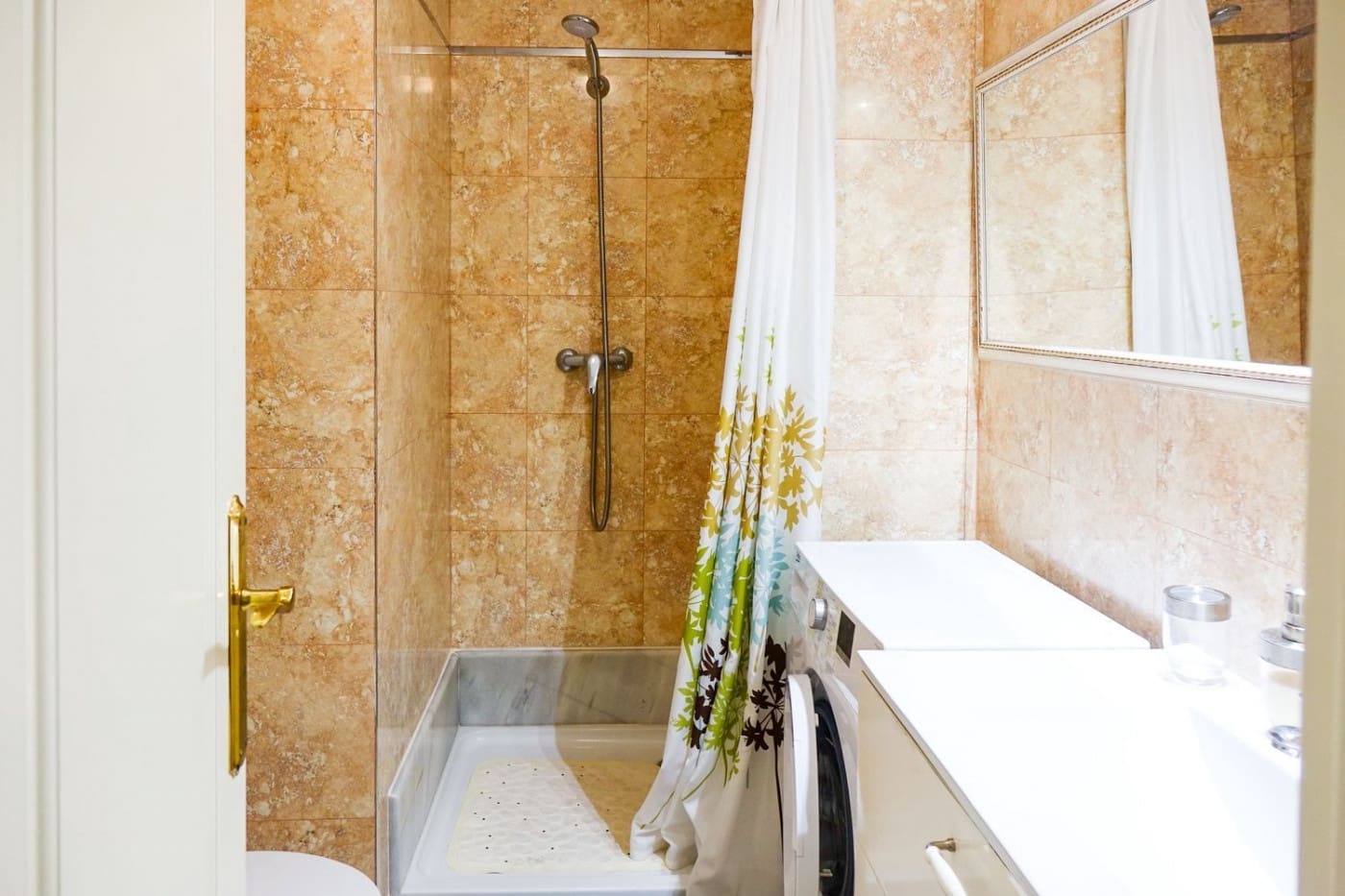 Piso de 2 habitaciones en Fuengirola en alquiler - 900 € (Ref: 9729310)