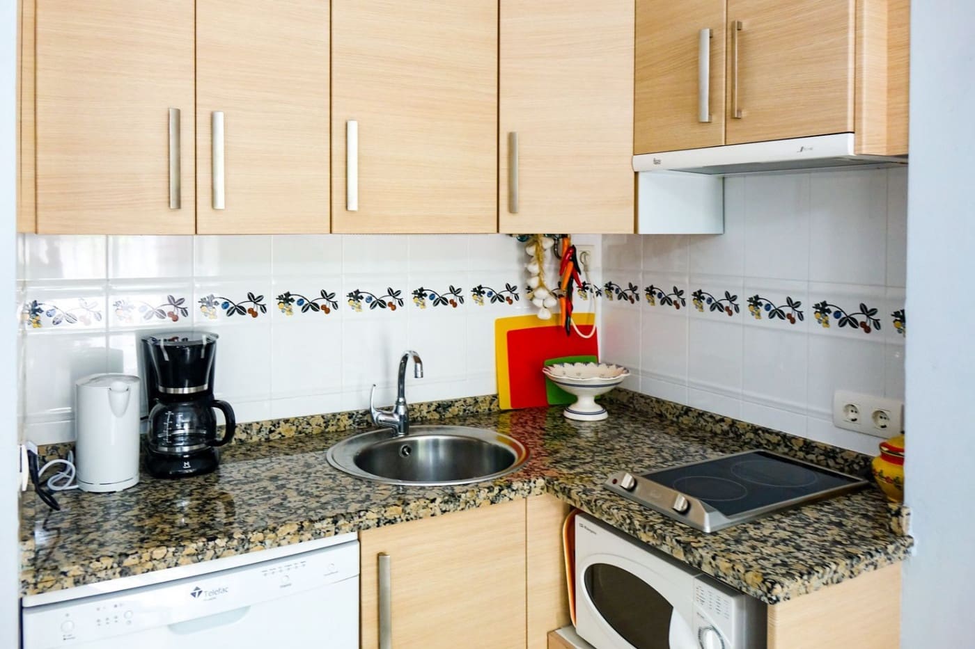 Piso de 2 habitaciones en Fuengirola en alquiler - 900 € (Ref: 9729310)