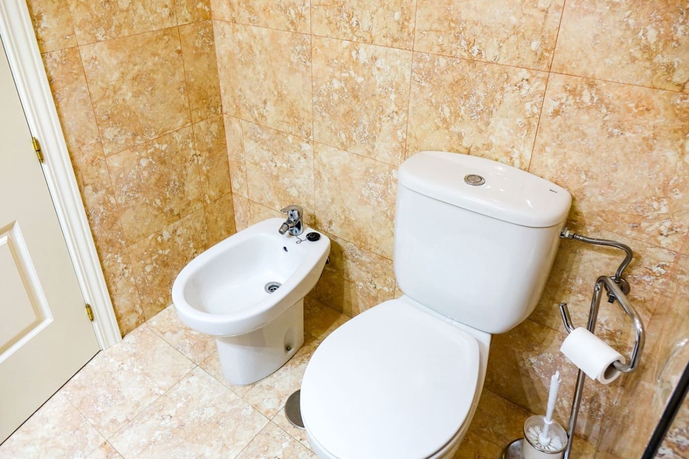 Piso de 2 habitaciones en Fuengirola en alquiler - 900 € (Ref: 9729310)