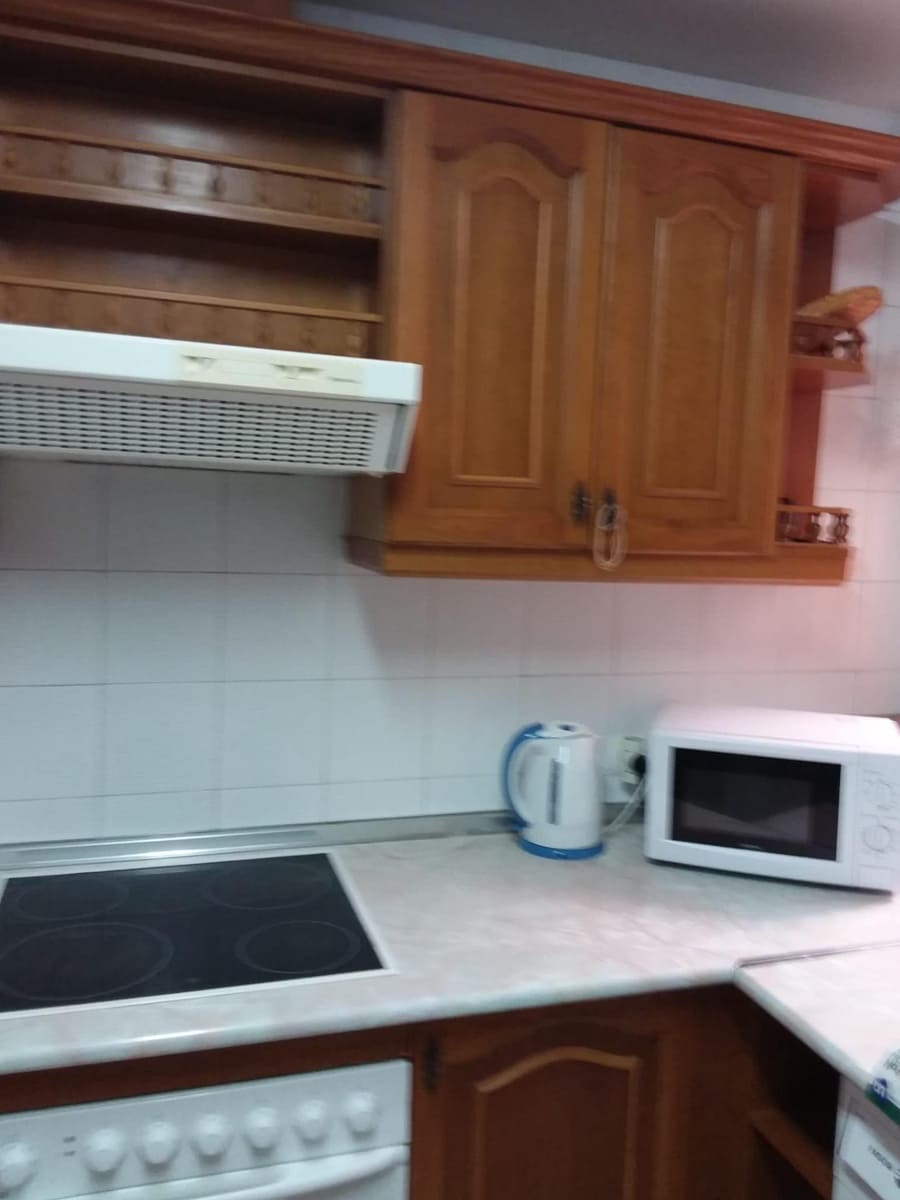 3 quarto Apartamento para arrendar em Fuengirola com garagem - 1 700 € (Ref: 9741703)