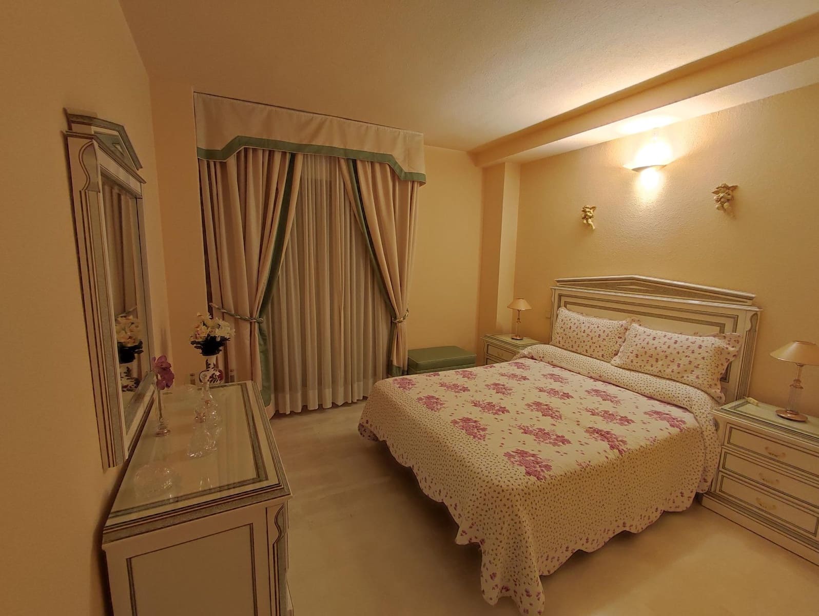 3 soverom Leilighet til leie i Fuengirola med garasje - € 1 700 (Ref: 9741705)