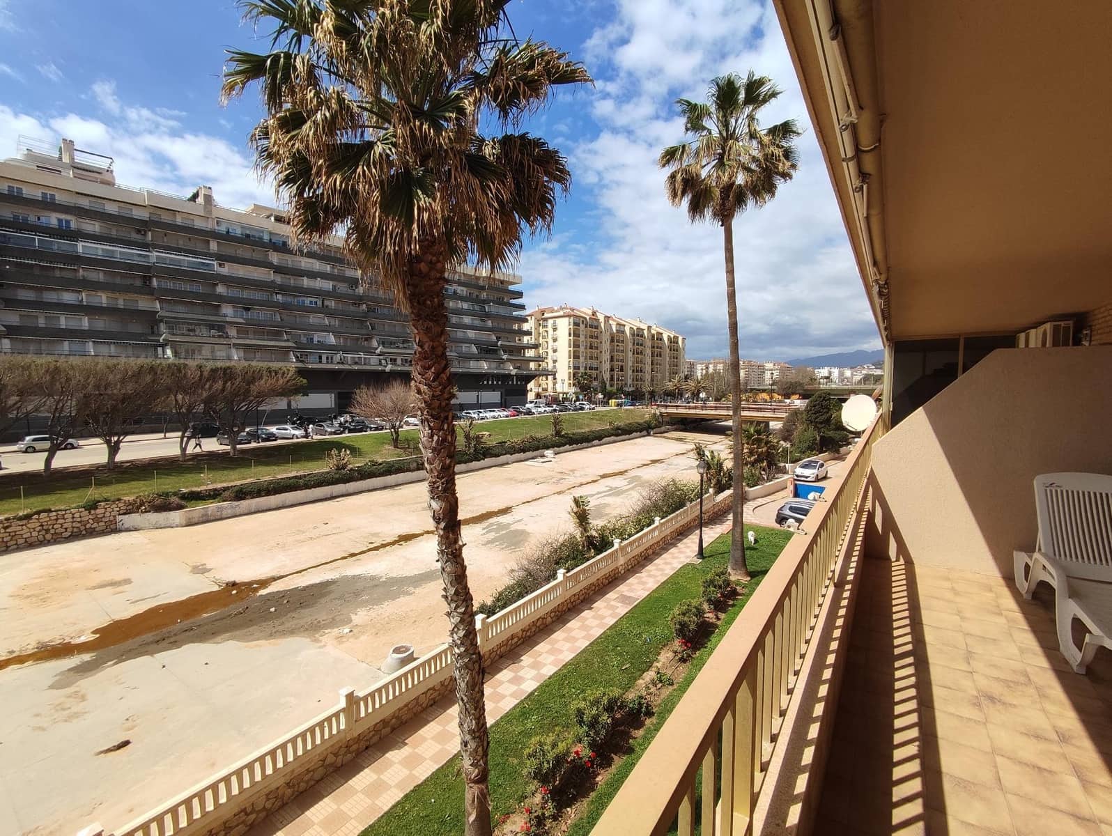 3 soverom Leilighet til leie i Fuengirola med garasje - € 1 700 (Ref: 9741705)