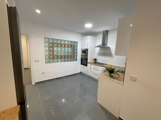 1 soveværelse Lejlighed til leje i Arroyo de la Miel, Benalmádena - € 1.000 (Ref: 9761931)