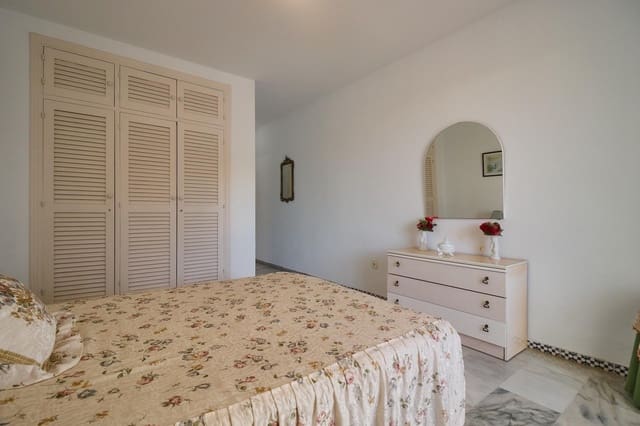 3 slaapkamer Appartement te koop in Fuengirola met zwembad - € 625.000 (Ref: 9784058)