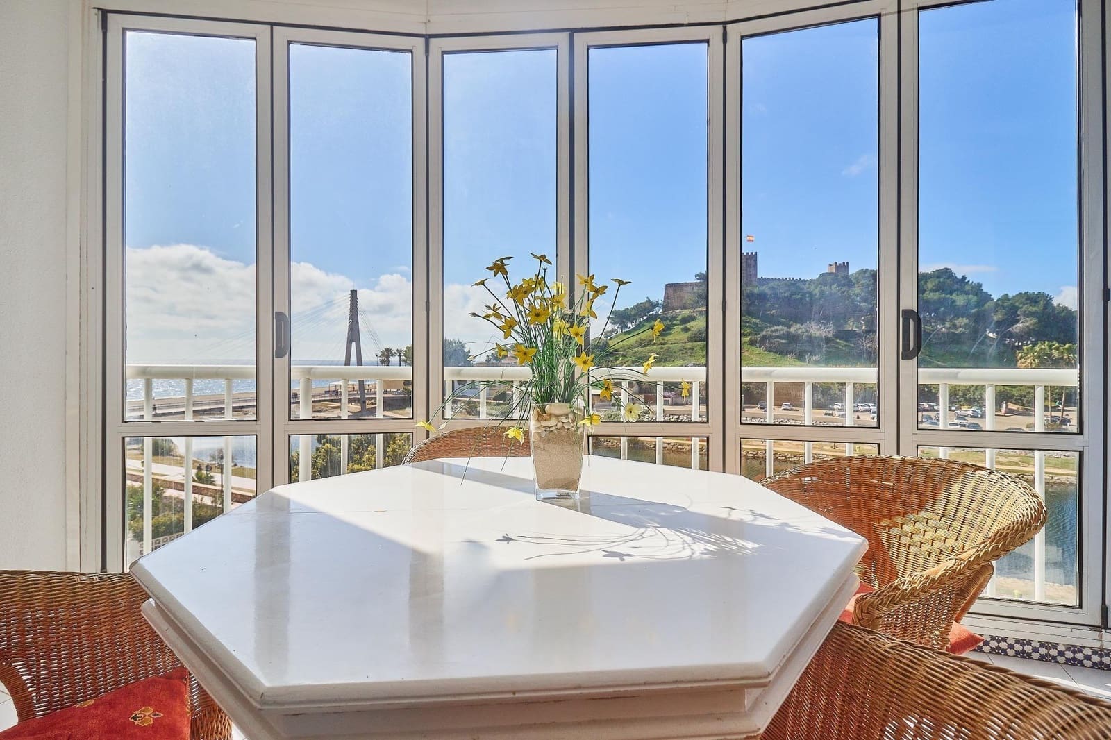 3 slaapkamer Appartement te koop in Fuengirola met zwembad - € 625.000 (Ref: 9784058)