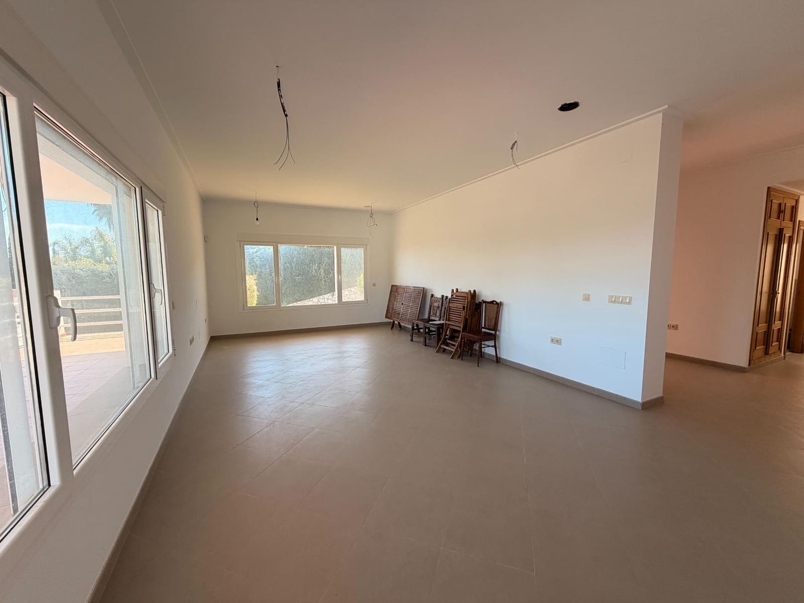 7 bedroom Villa for sale in Mijas with pool garage - € 1,550,000 (Ref: 9784059)