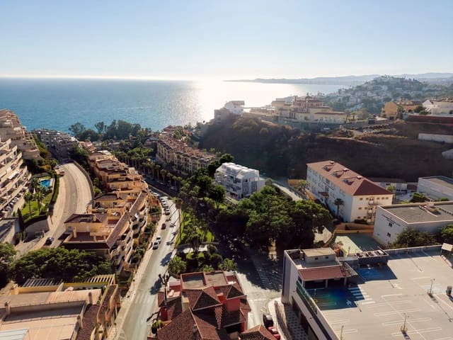 3 chambre Penthouse à vendre à Nueva Torrequebrada, Benalmádena avec piscine garage - 810 000 € (Ref: 9797039)