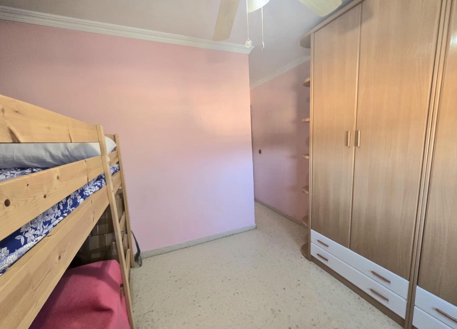 4 slaapkamer Flat te koop in Malaga stad - € 345.000 (Ref: 9813804)