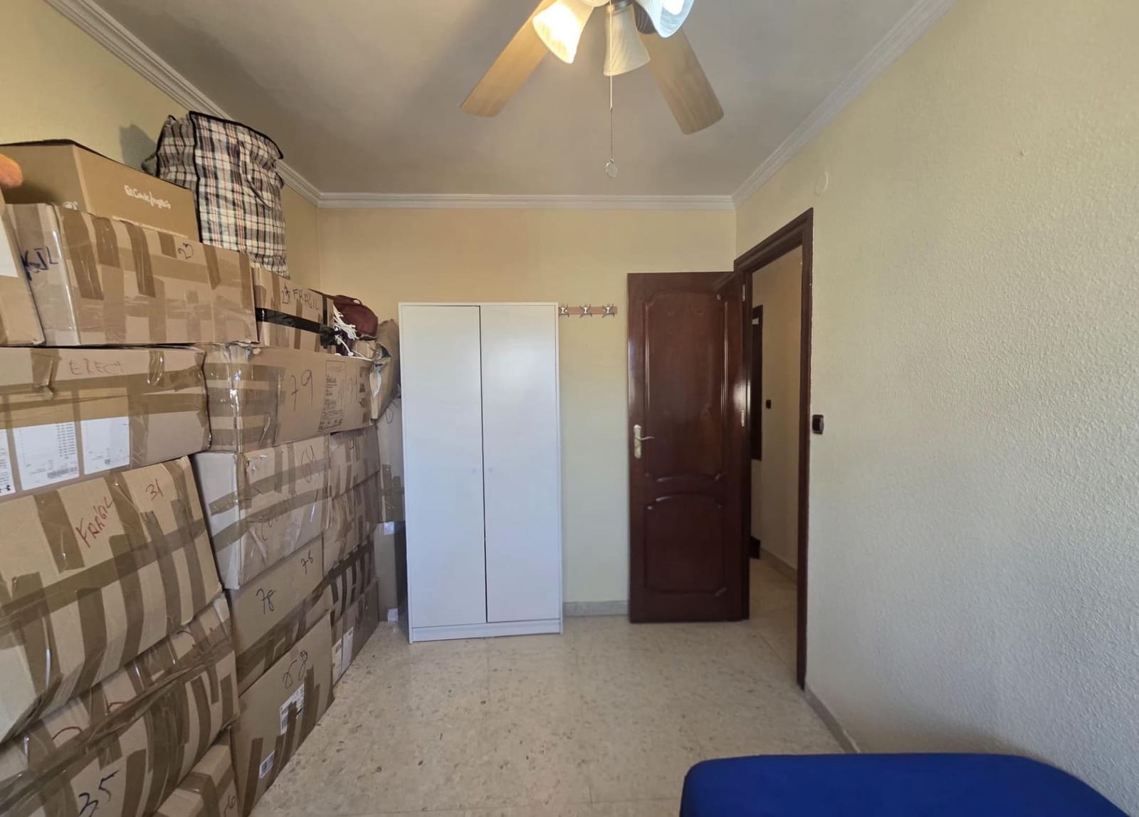 4 slaapkamer Flat te koop in Malaga stad - € 345.000 (Ref: 9813804)