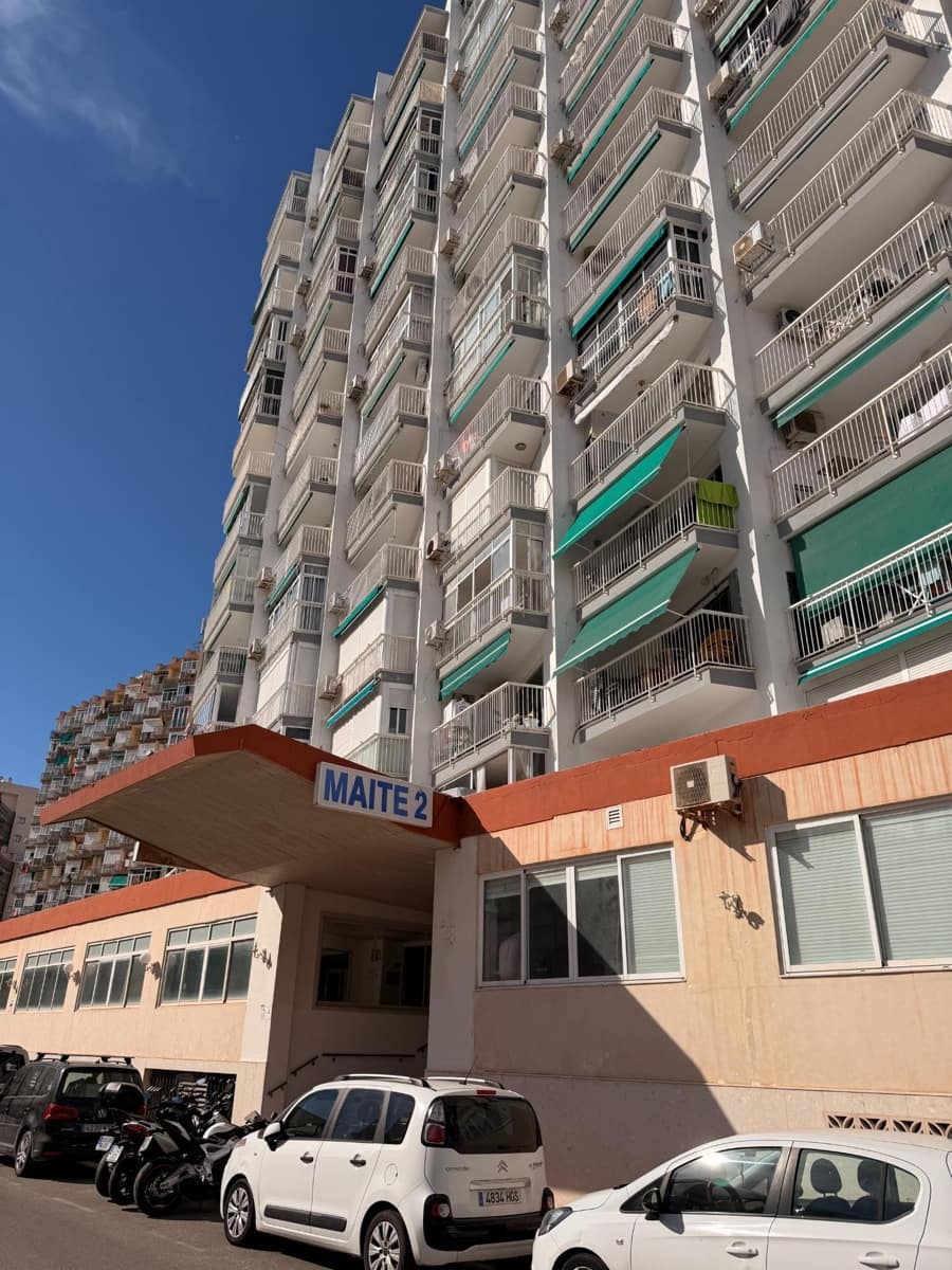 Studio à vendre à Torrequebrada avec piscine garage - 130 000 € (Ref: 9826650)