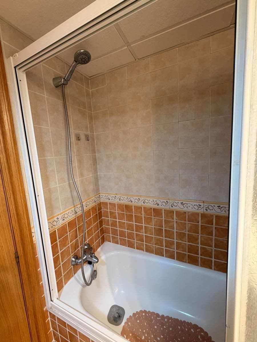 Apartamento de 1 habitación en Torrequebrada en alquiler con piscina garaje - 1.200 € (Ref: 9827153)