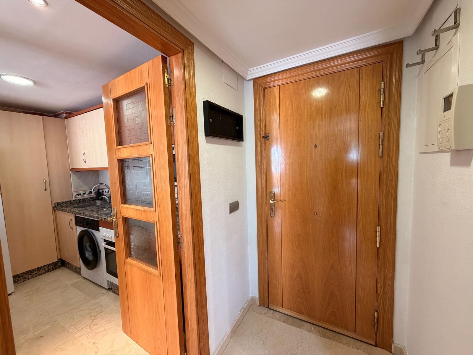 Apartamento de 1 habitación en Torrequebrada en alquiler con piscina garaje - 1.200 € (Ref: 9827153)