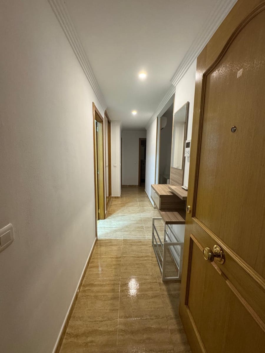 2 soveværelse Lejlighed til leje i Las Lagunas de Mijas med swimmingpool garage - € 1.280 (Ref: 9836624)