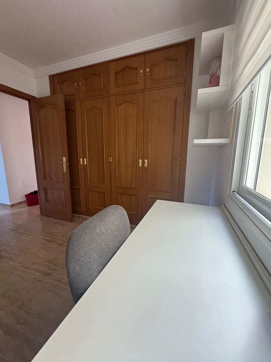 2 soveværelse Lejlighed til leje i Las Lagunas de Mijas med swimmingpool garage - € 1.280 (Ref: 9836624)